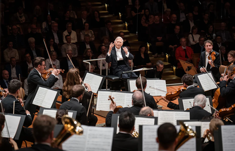 Bruckner bei den Berliner Philharmonikern: Ein Konzert, das das Publikum niemals vergessen wird