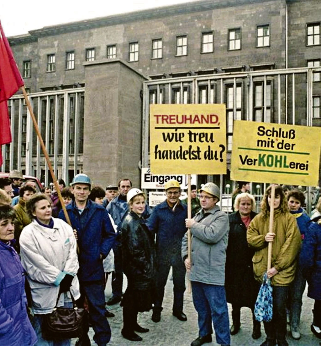 Die zweite Heimat: Die Arbeit und wie sie dem Osten verlorenging