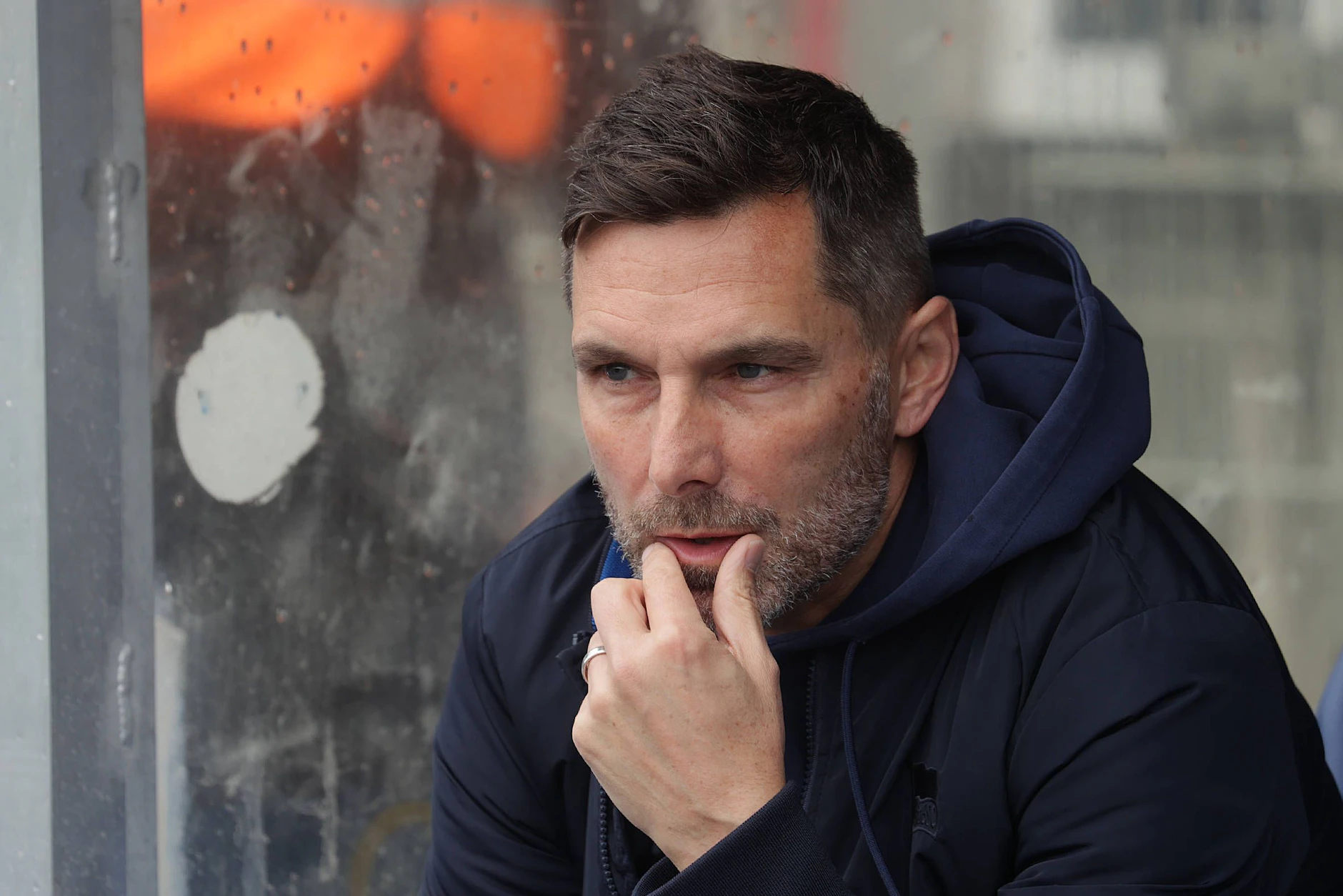 Cheftrainer Stefan Leitl von Hertha BSC muss in den nächsten Wochen viel grübeln, wie das Team für die neue Saison aussieht.