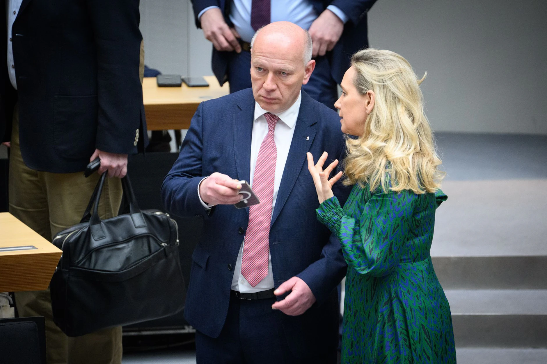 Absprung verpasst? Kai Wegner, und Ex-Senatorin Wedl-Wilson.