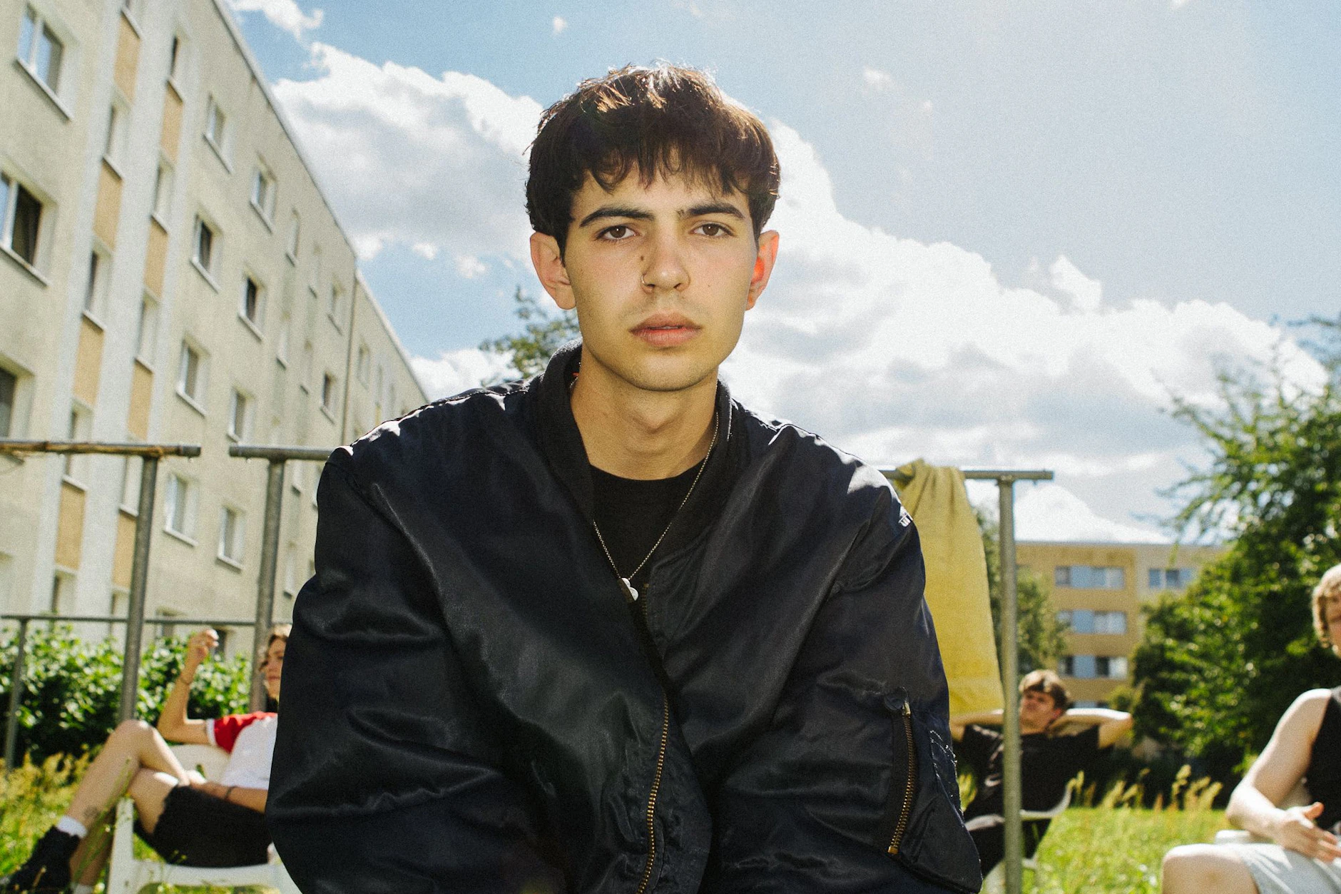 Rapper Jassin singt über die „Simme".