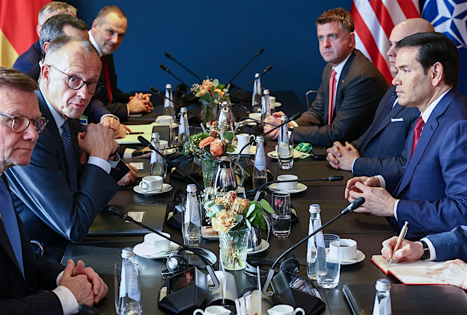 Bundeskanzler Friedrich Merz und Außenminister Johann Wadephul treffen US-Außenminister Marco Rubio in München: Völkerrechtliche Einschätzungen nur mit Zustimmung der USA?
