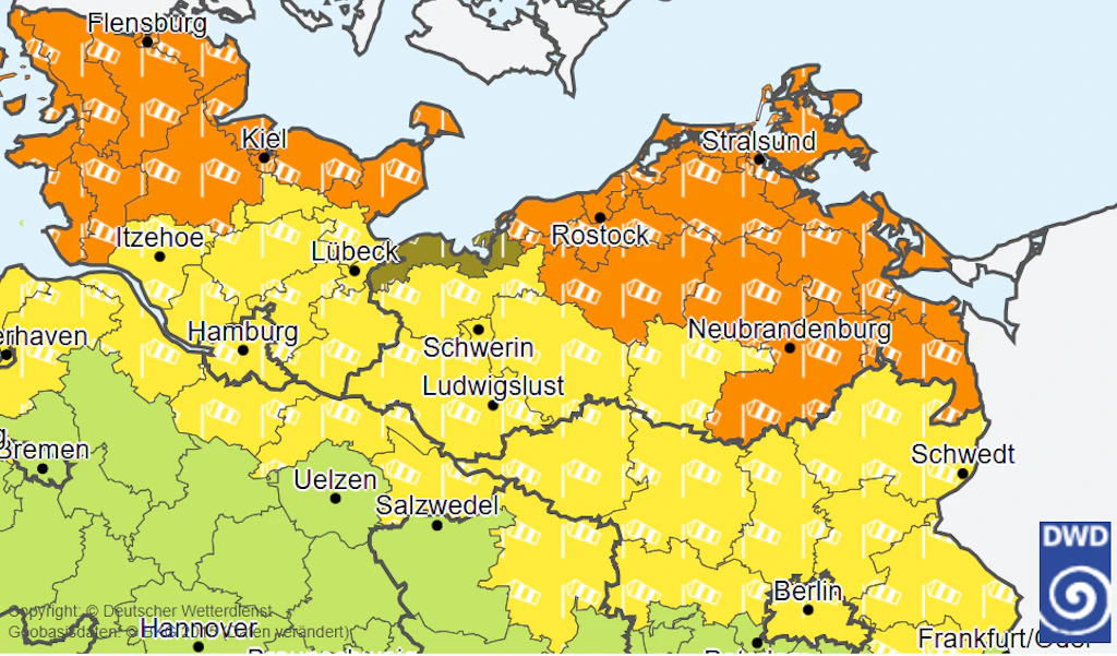 Neue Gefahr für Buckelwal Timmy: Wetterwarnung – Sturm zieht an Ostseeküste auf