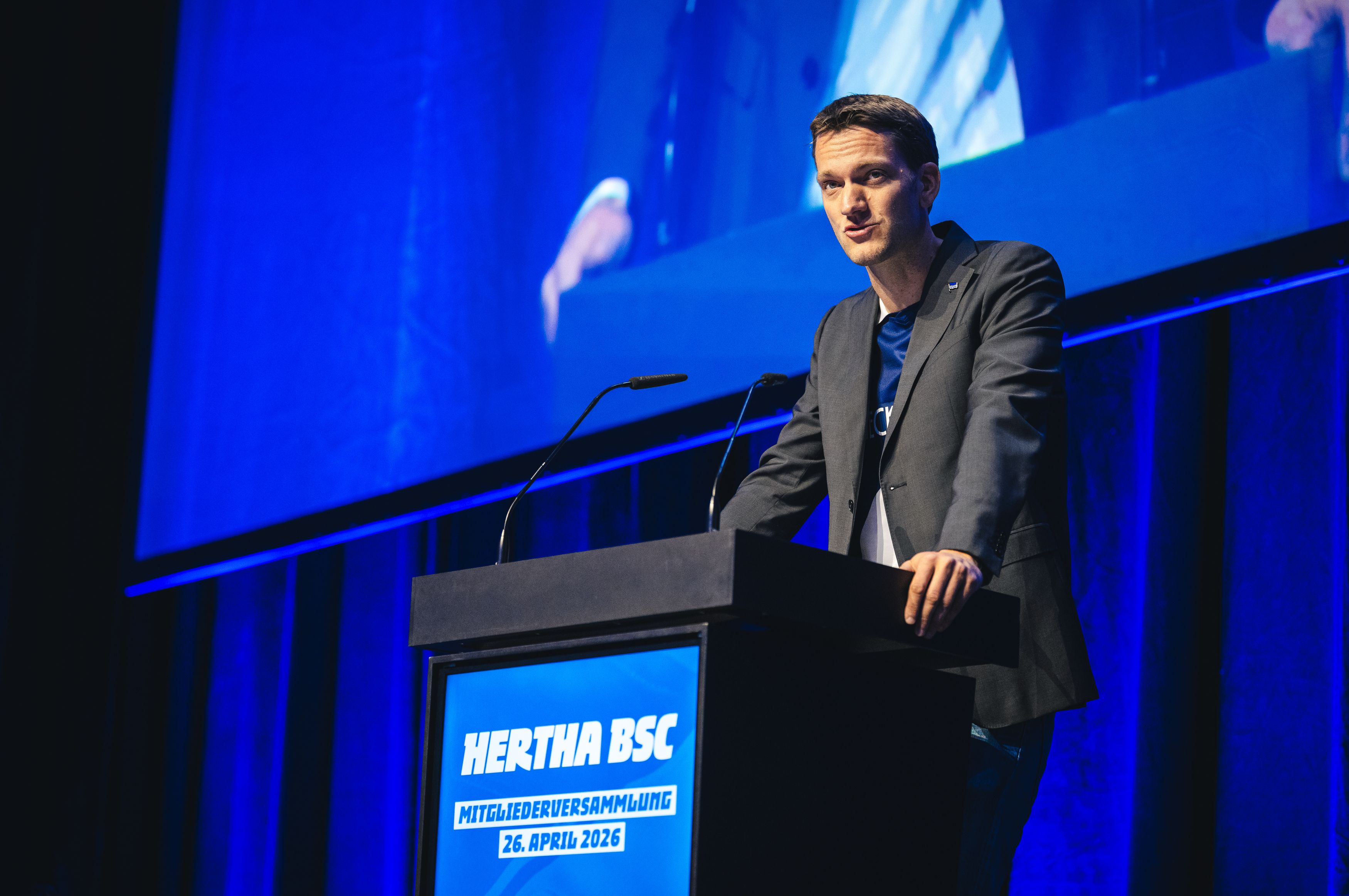 Nächste Palastrevolution! Hertha hat einen neuen Aufsichtsratsboss