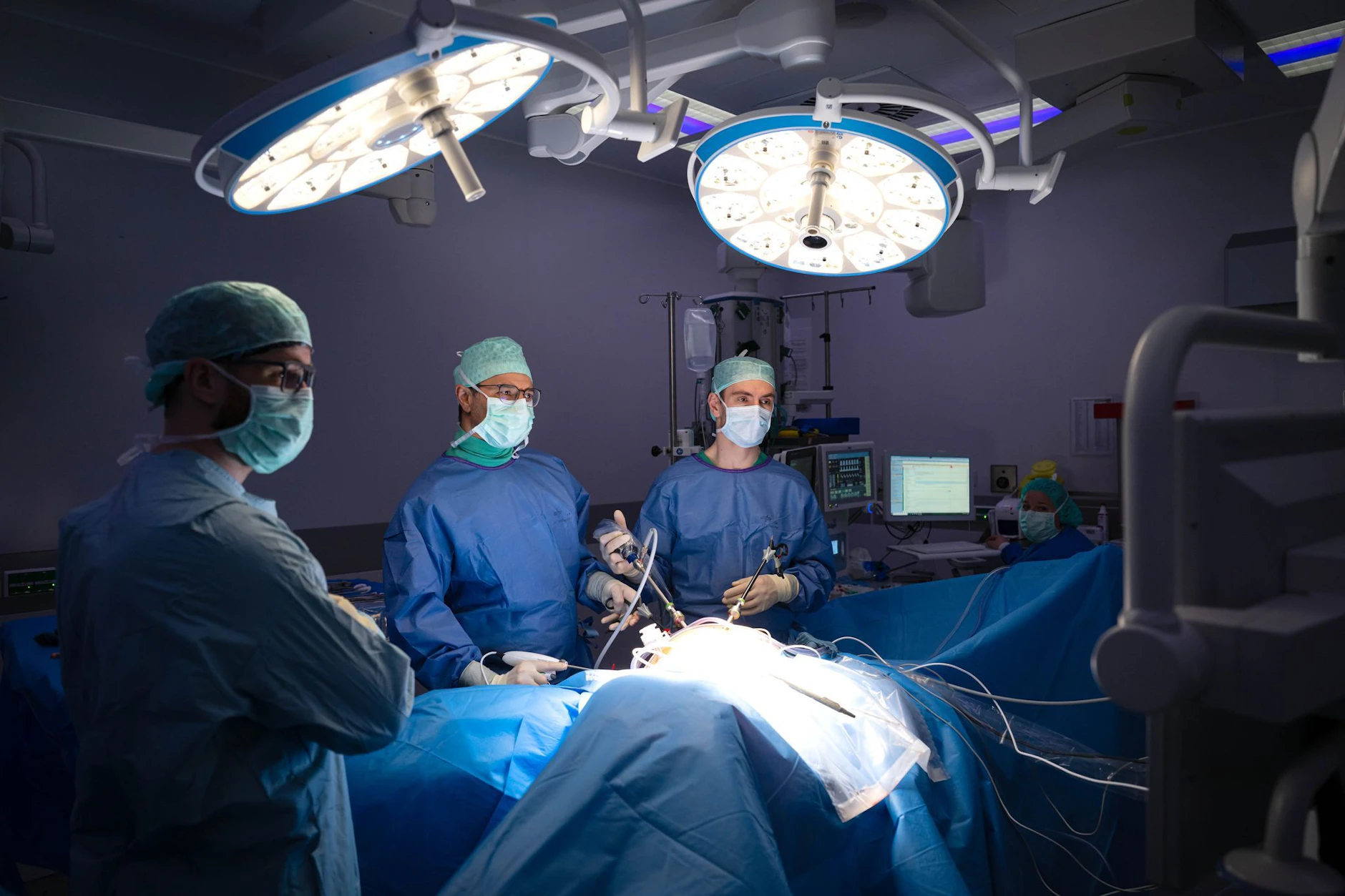 Ärzte bei einer OP im Pius-Hospital Oldenburg