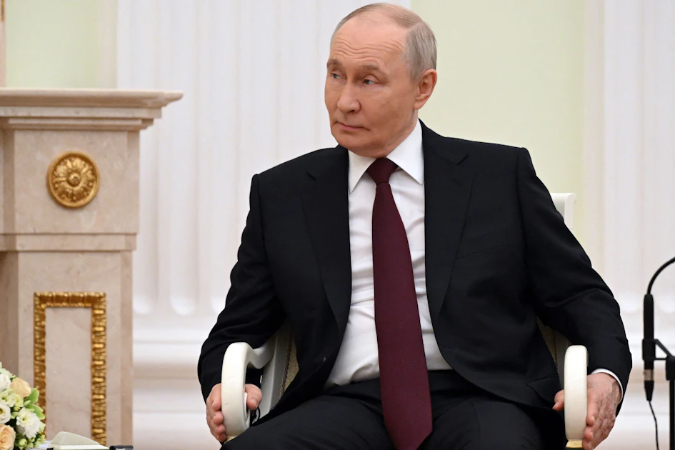 Putin empfängt Irans Chefdiplomaten Araghtschi – neue Vorwürfe an Washington