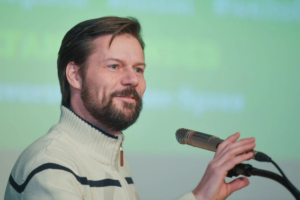 Parteiloser Bürgermeister reitet auf der AfD-Sympathiewelle zum Sieg