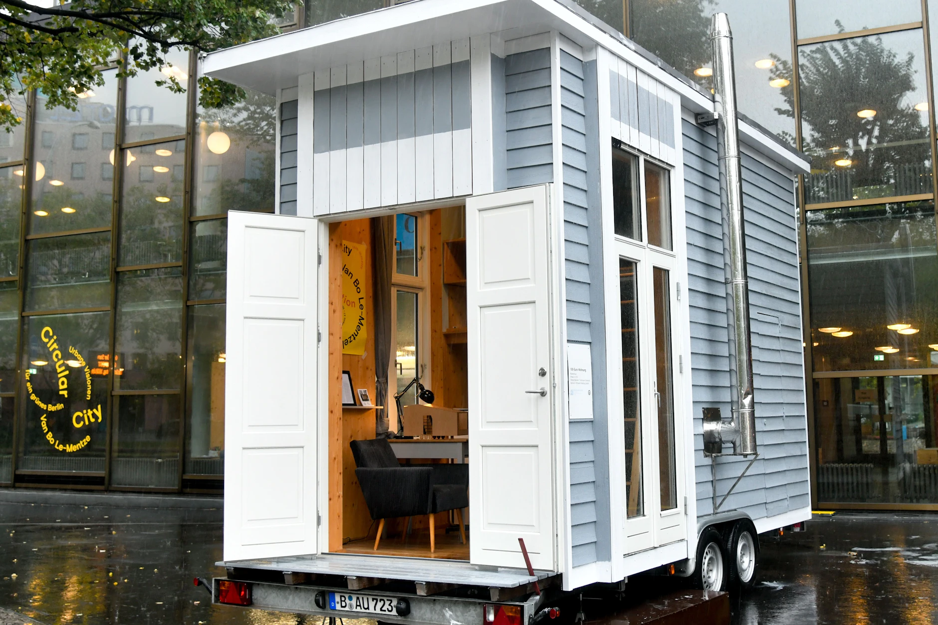 So sieht ein Tinyhouse aus – eines davon hat ein LKW auf der A 20 zwischen Kreuz Uckermark und Pasewalk-Süd verloren. (Symbolfoto)