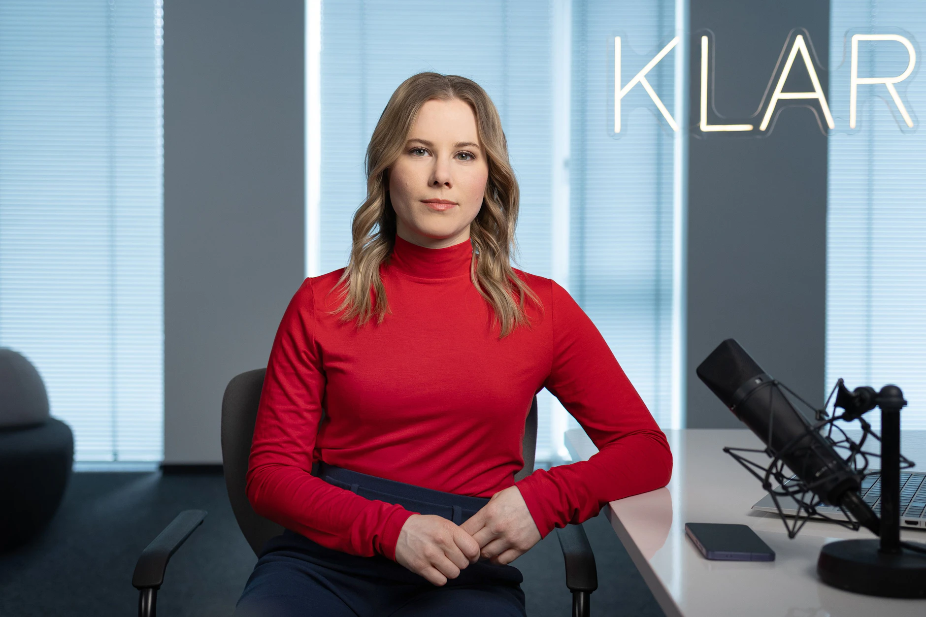 Dem Sturm entkommen, aber noch verhalten: Moderatorin Julia Ruhs