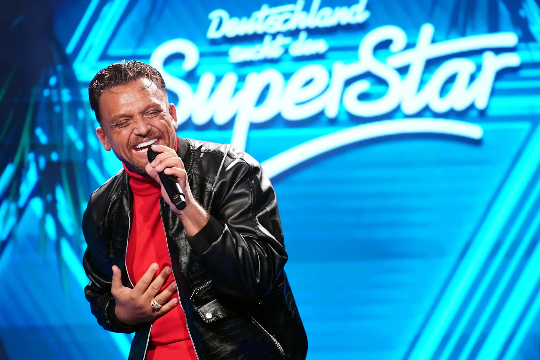 Menowin Fröhlich steht erneut im Finale von „Deutschland sucht den Superstar“.