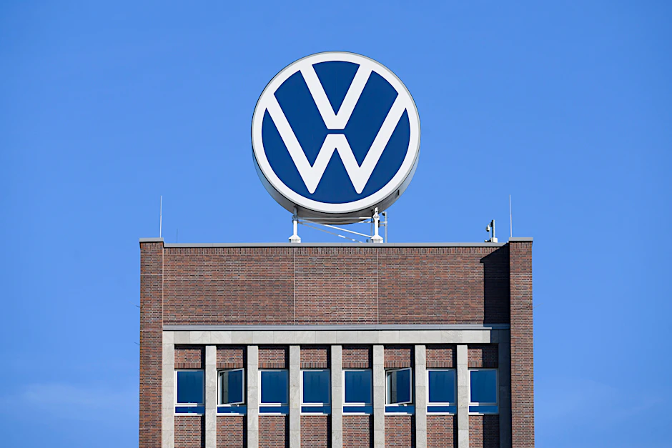 Der Volkswagen-Konzern muss weiter sparen und will sich bis zum Ende des Jahrzehnts neu ausrichten.