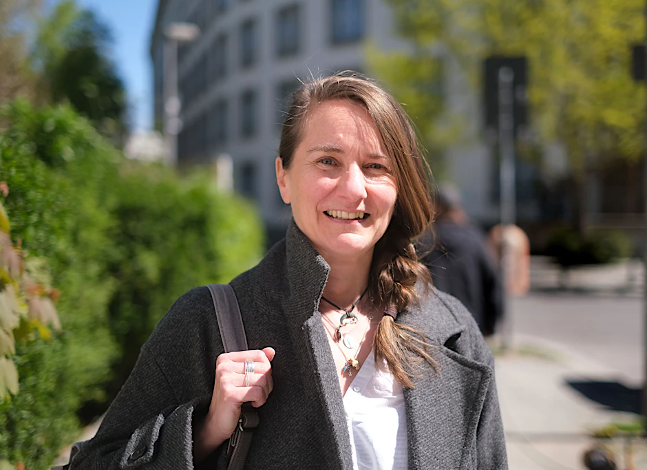 Die Journalistin Lydia Heller arbeitet ehrenamtlich auch als Trauerbegleiterin für die Malteser.