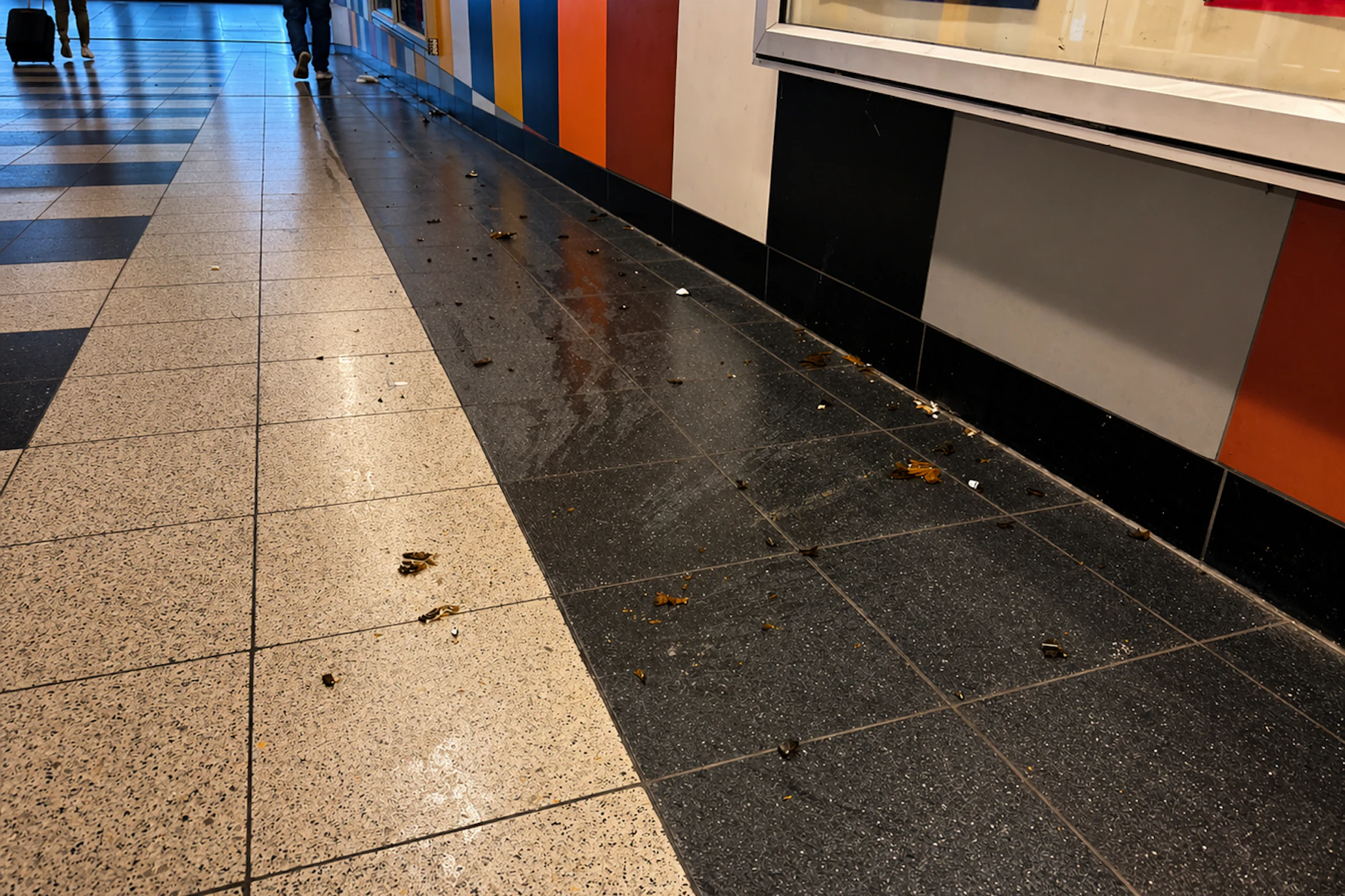 Eine kaputte Flasche am Gesundbrunnen