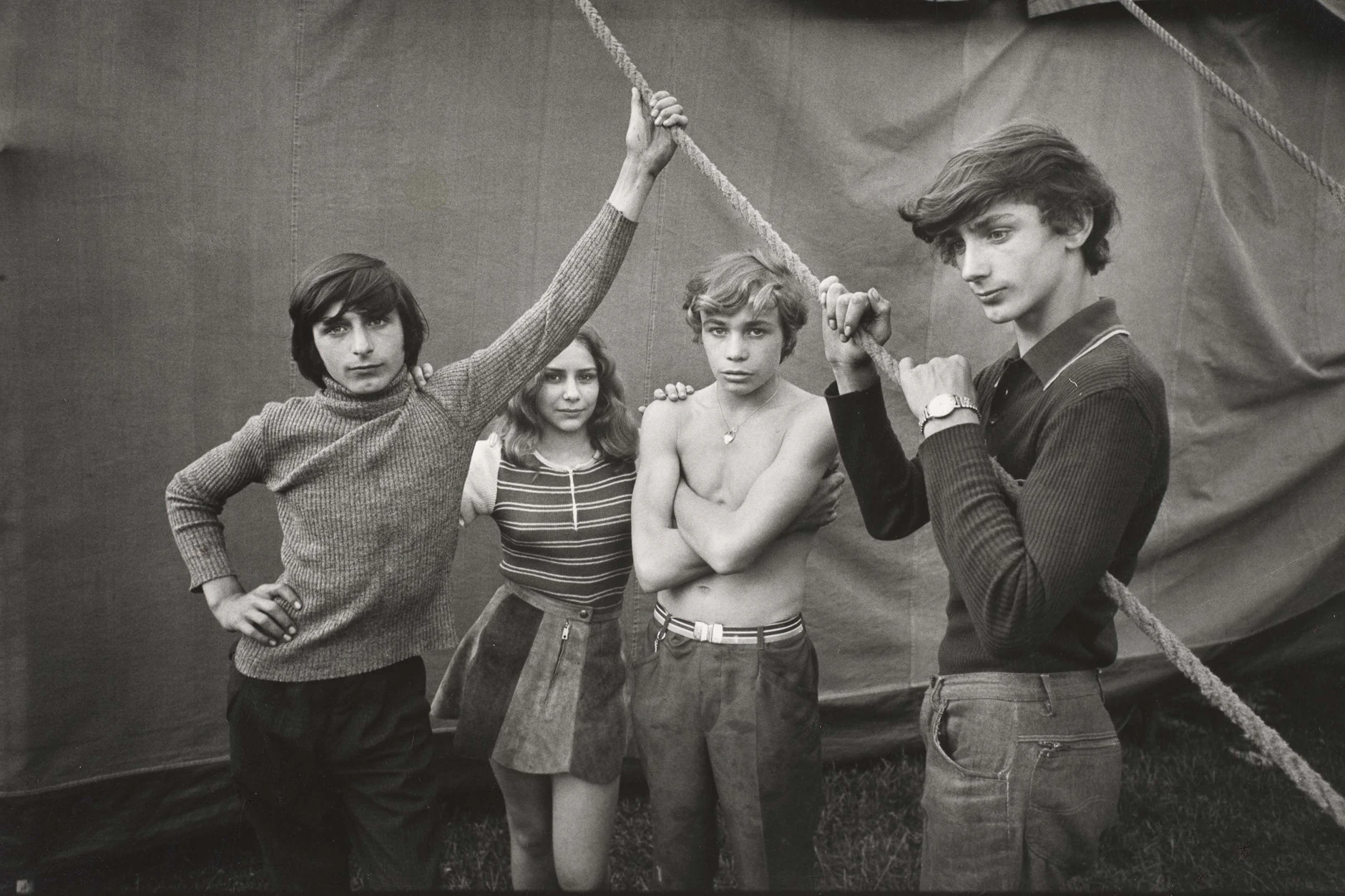 Ute Mahler: „Aue, Zirkus Hein“ (1973, aus der Werkgruppe „Zusammenleben“)
