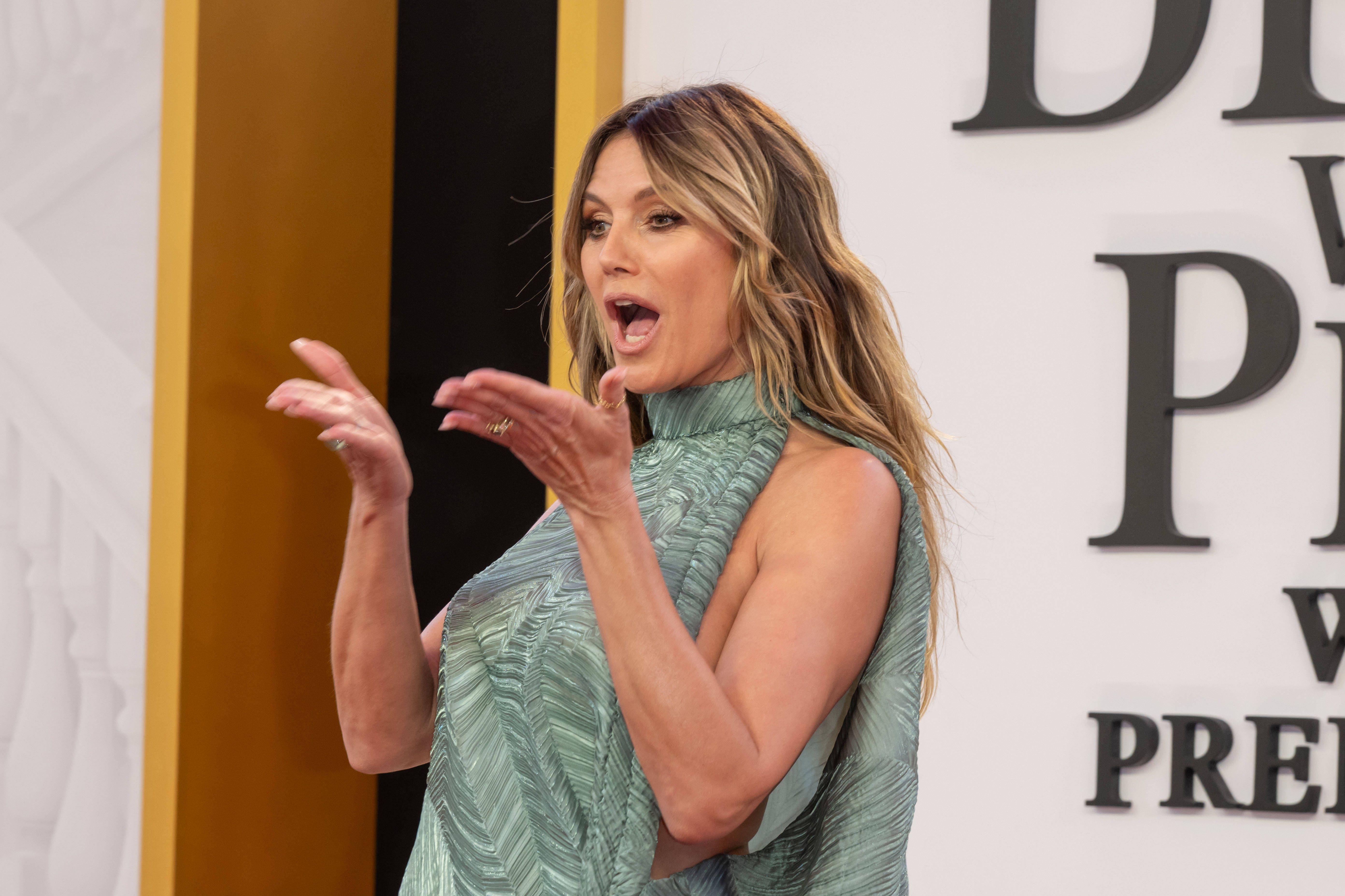 Knutschen statt Catwalk: Heidi Klum macht GNTM zur Kuppelshow