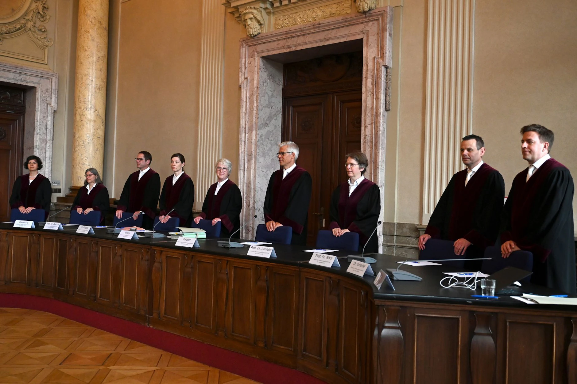 Auch Richterinnen und Richter sind Beamte in Berlin. Sollten Sie in die Rentenkasse einzahlen? (Symbolbild)