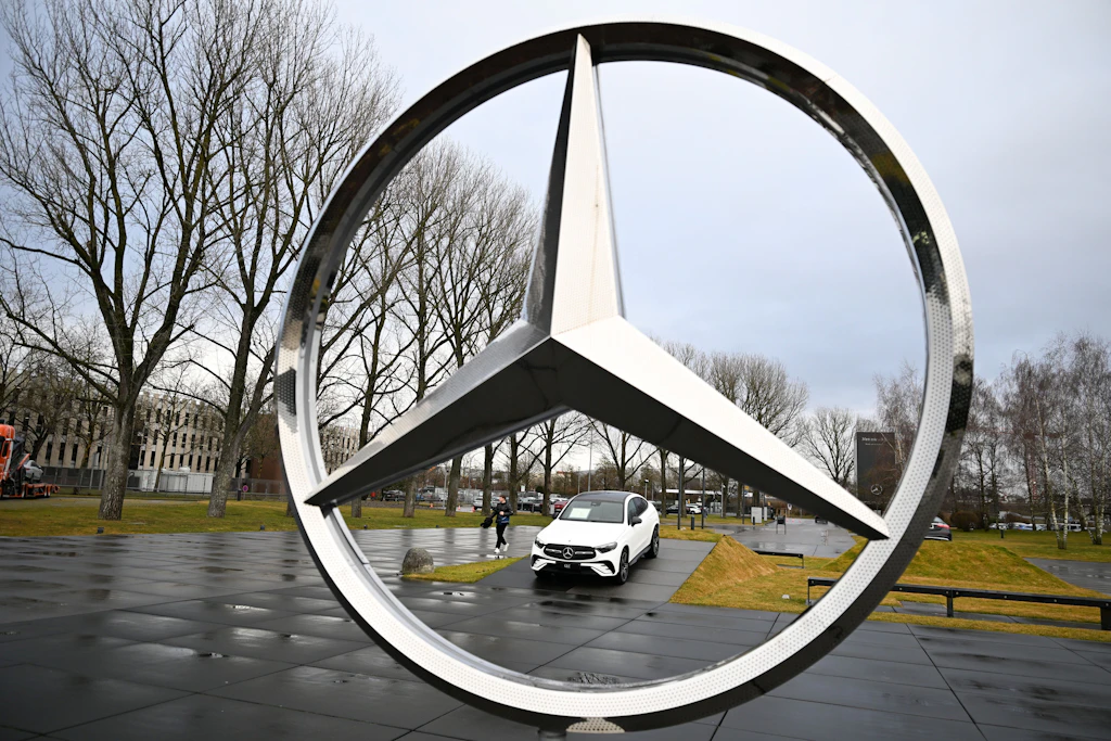 Gewinn bei Mercedes erneut eingebrochen