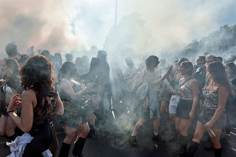 „Rave against the Zaun“ hieß es im vergangenen Jahr im Görlitzer Park. Auch dieses Mal gibt es Party und einen Massenauflauf.