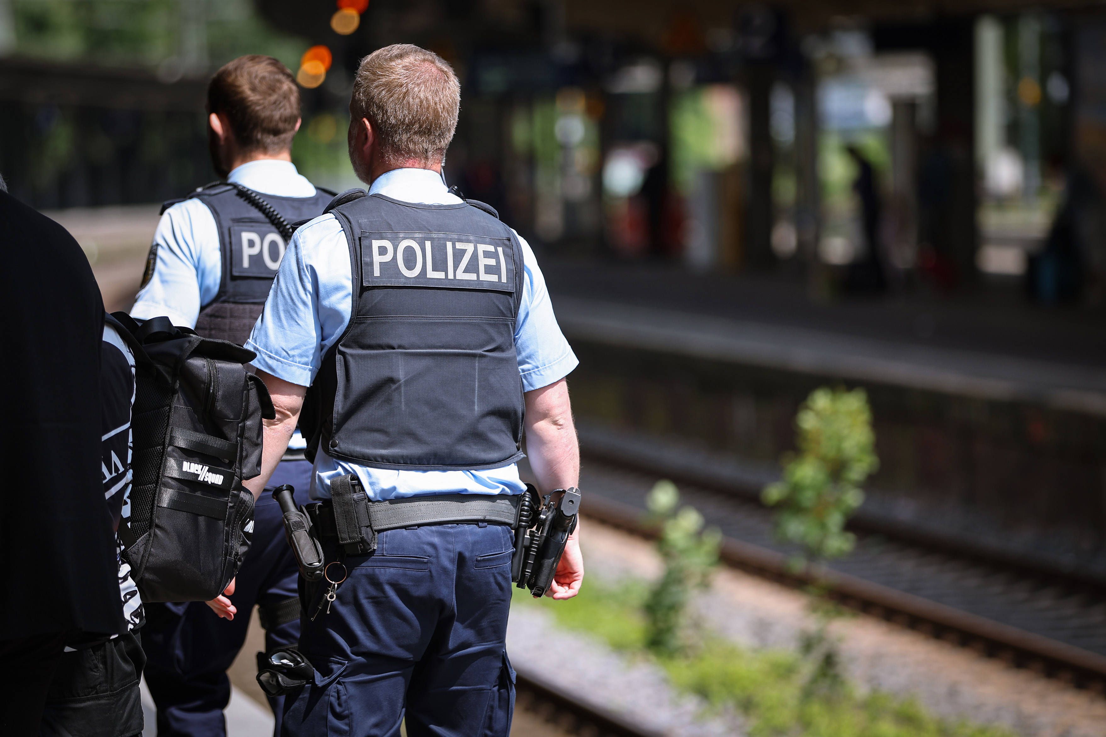 Ostdeutsche fordern: Beamte sollten in die Rentenkasse einzahlen