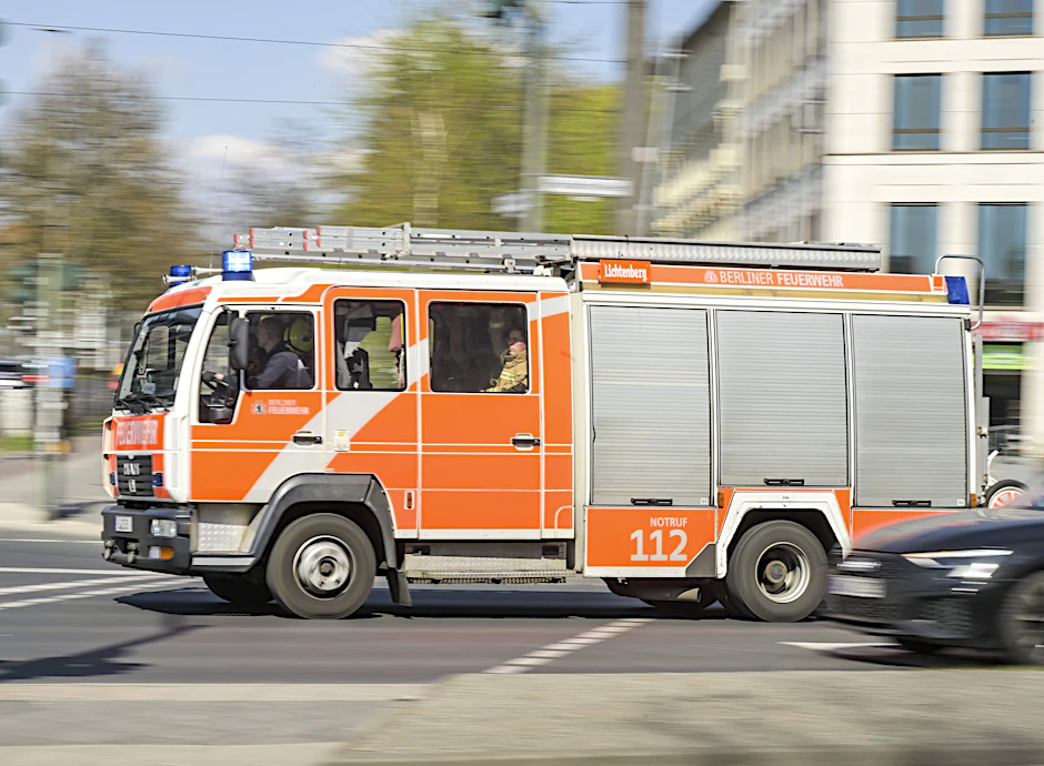 Ein Löschfahrzeug der Berliner Feuerwehr