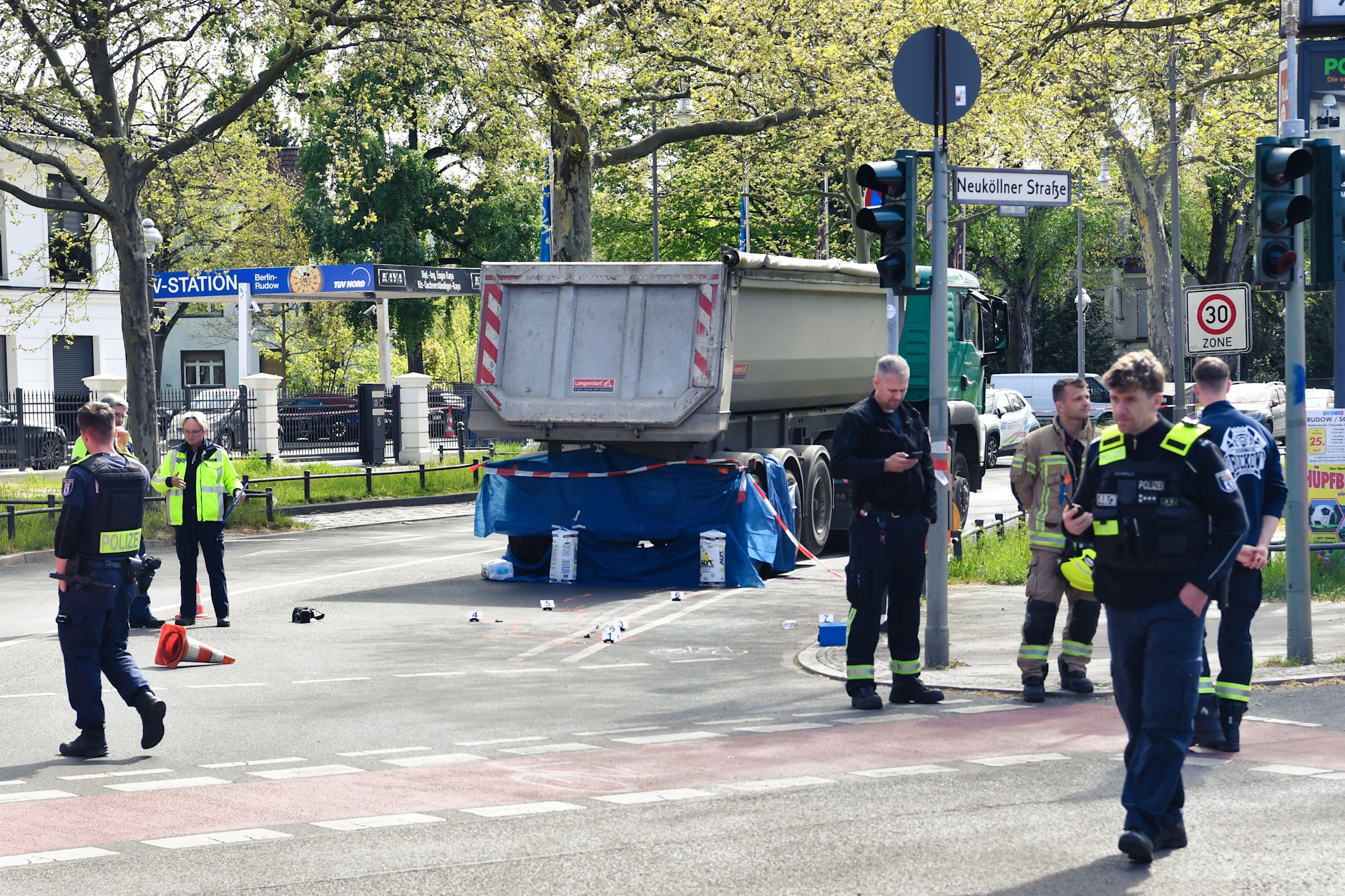 In Neukölln kam es zu einem tödlichen Unfall.