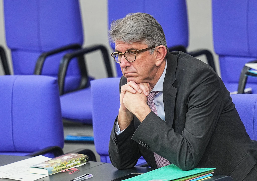 Weimer darf Betreiber von Berliner Buchladen nicht als „politische Extremisten“ bezeichnen