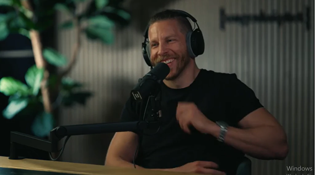 Wie Ben Berndt mit seinem Podcast „Ungeskriptet“ den ganzen ÖRR alt aussehen lässt