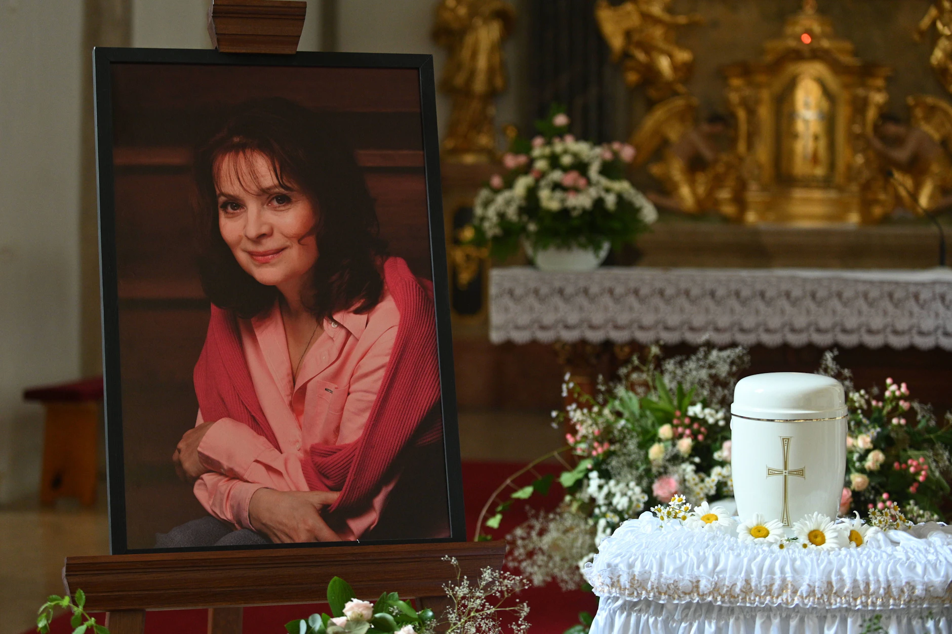 Am 9. Juni 2021 starb Libuše Šafránková in einem Krankenhaus, wurde anschließend in ihrer Heimat beigesetzt.