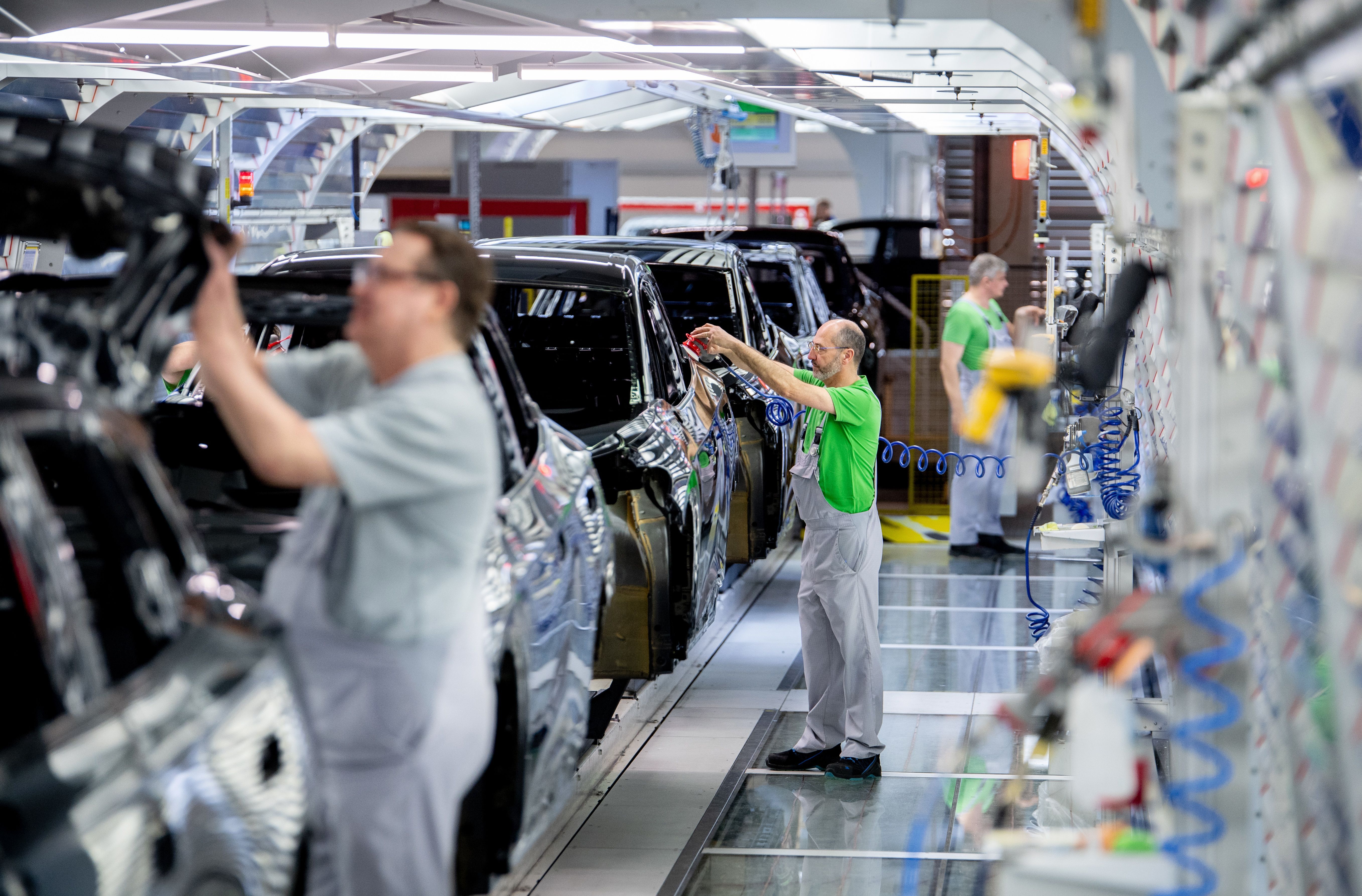 Trump droht mit höheren Zöllen auf europäische Autos: Deutschland würde das hart treffen