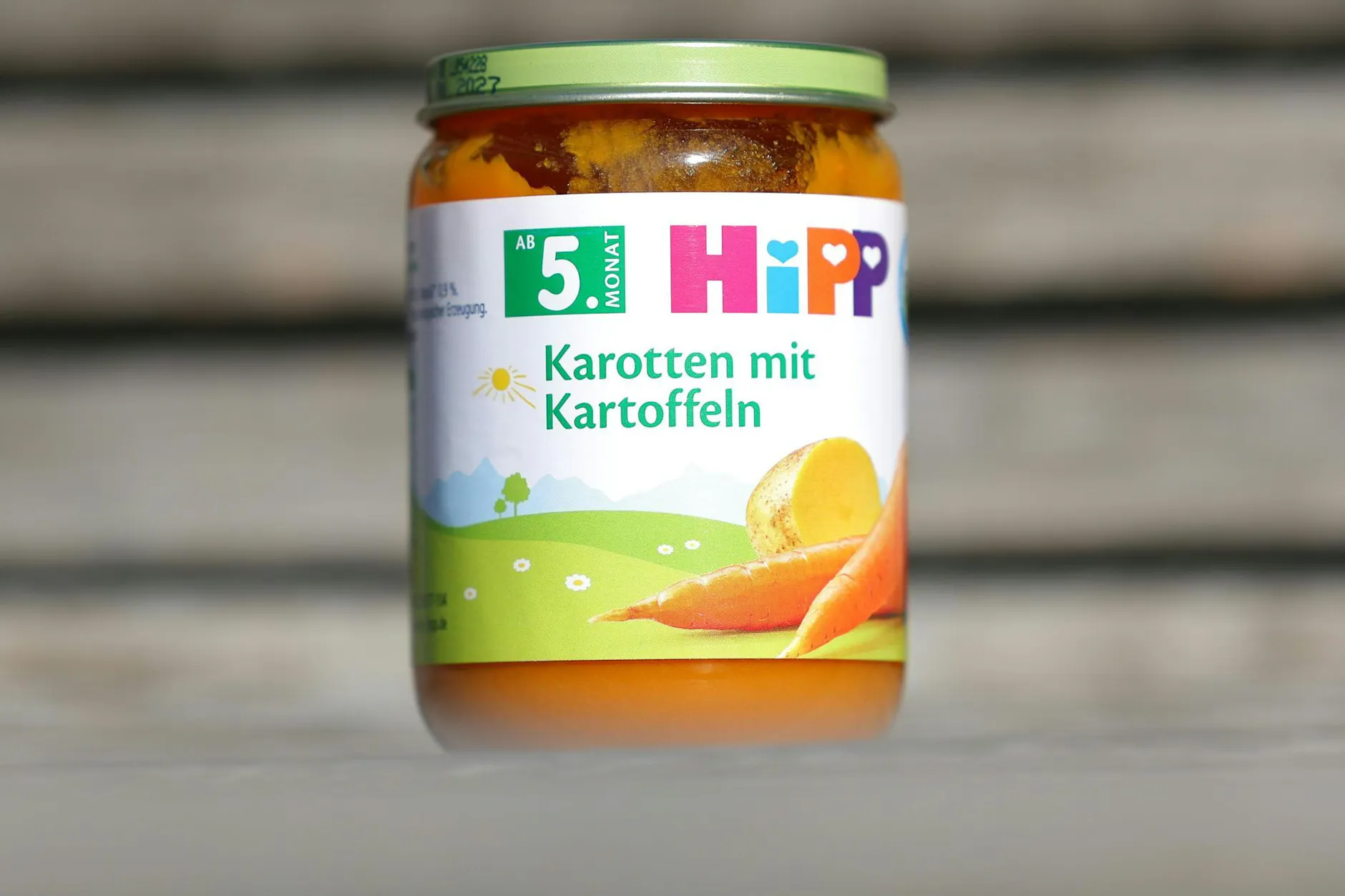Ein 39 Jahre alter Mann soll Gläser mit Babynahrung von HiPP vergiftet haben. Das Unternehmen rief deshalb vorsorglich sein gesamtes Babykostgläschen-Sortiment bei Spar Österreich zurück.