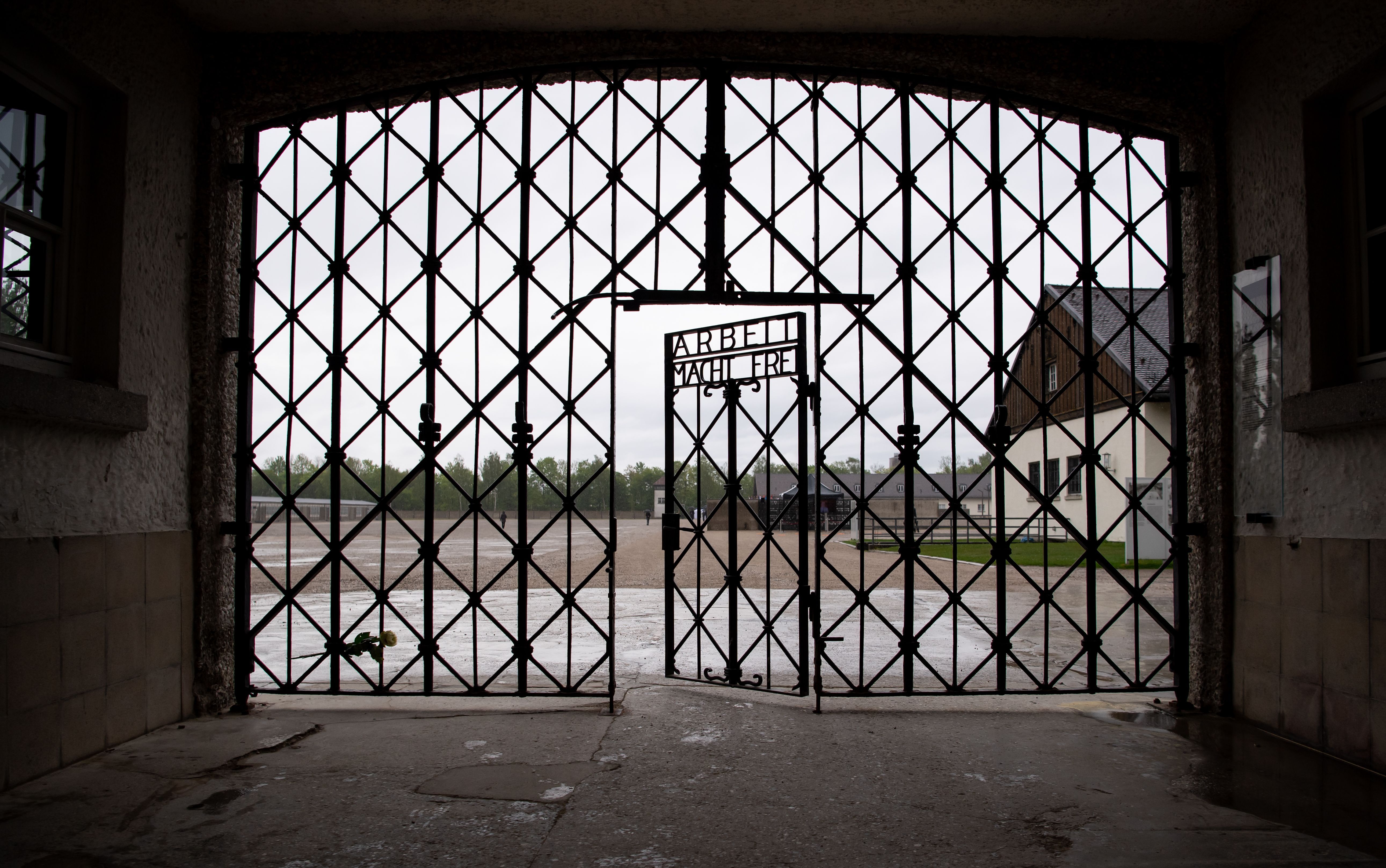 KZ-Gedenkstätten Dachau und Ravensbrück: Gedenkfeiern zum 81. Jahrestag der Befreiung