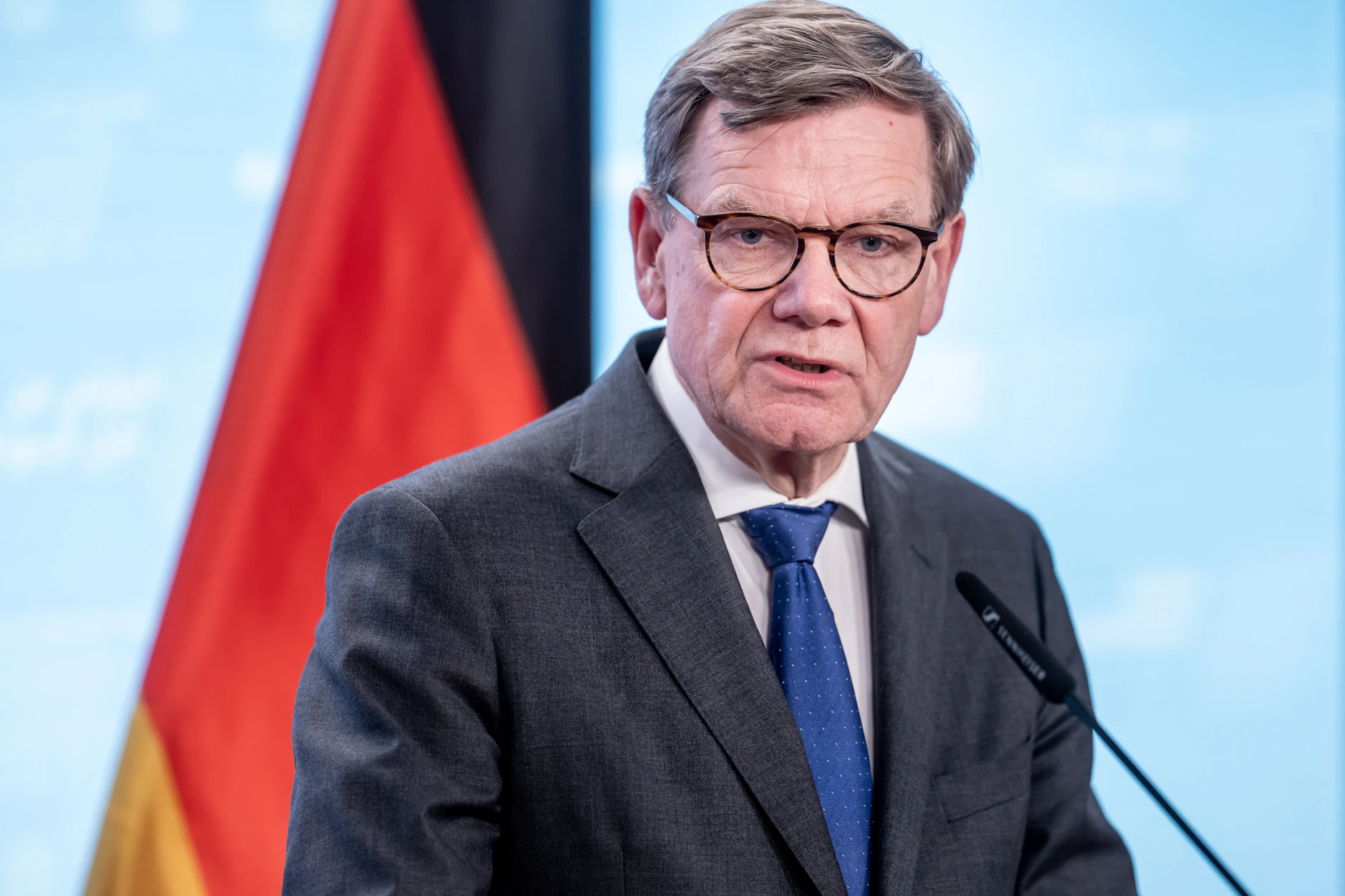 Bundesaußenminister Johann Wadephul bei einer Pressekonferenz