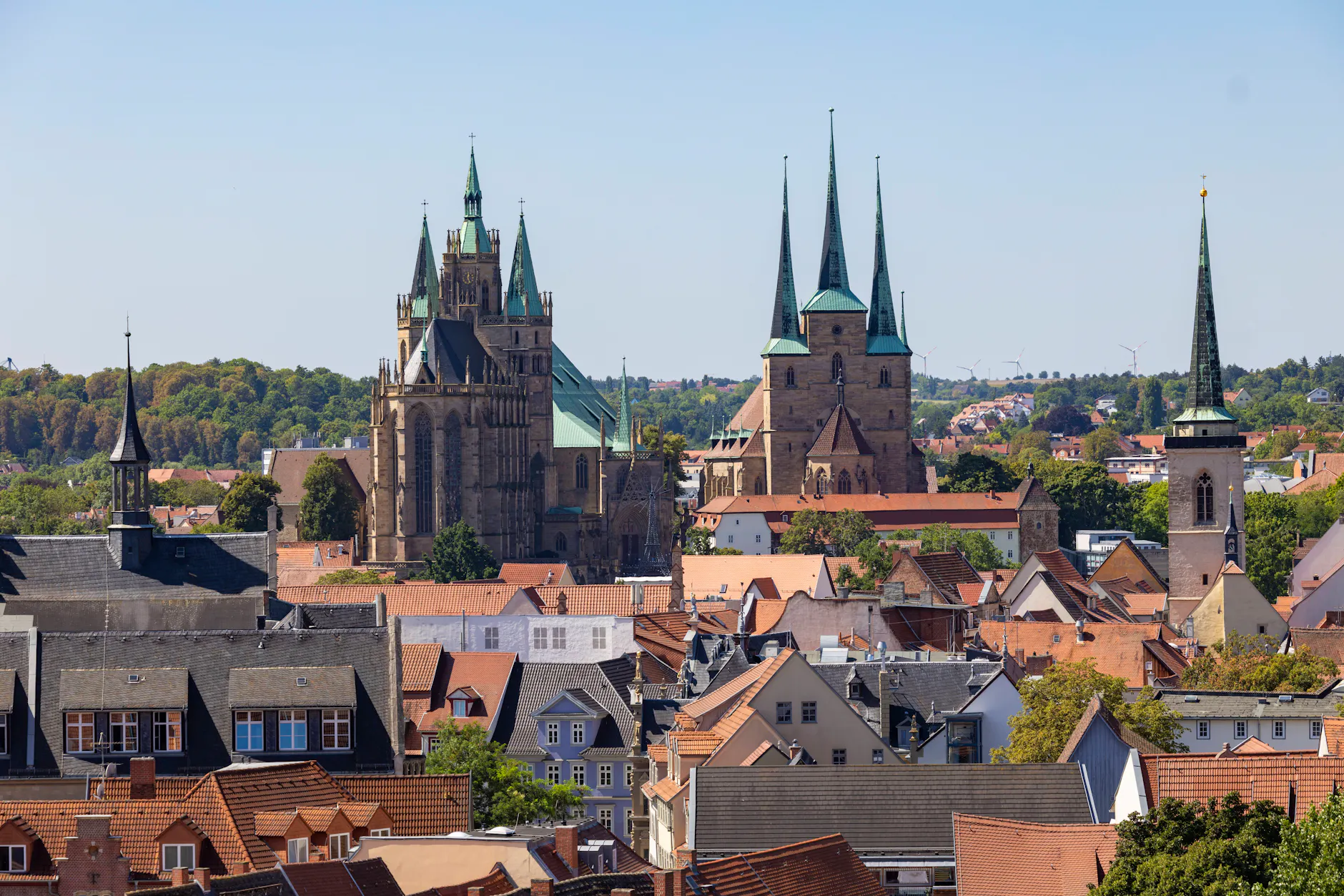 Erfurt ist die Landeshauptstadt von Thüringen. Von hier wird am Sonntag die Sendung „Ein sehr gutes Quiz“ gesendet – wenn man den Theorien der Fans glaubt.