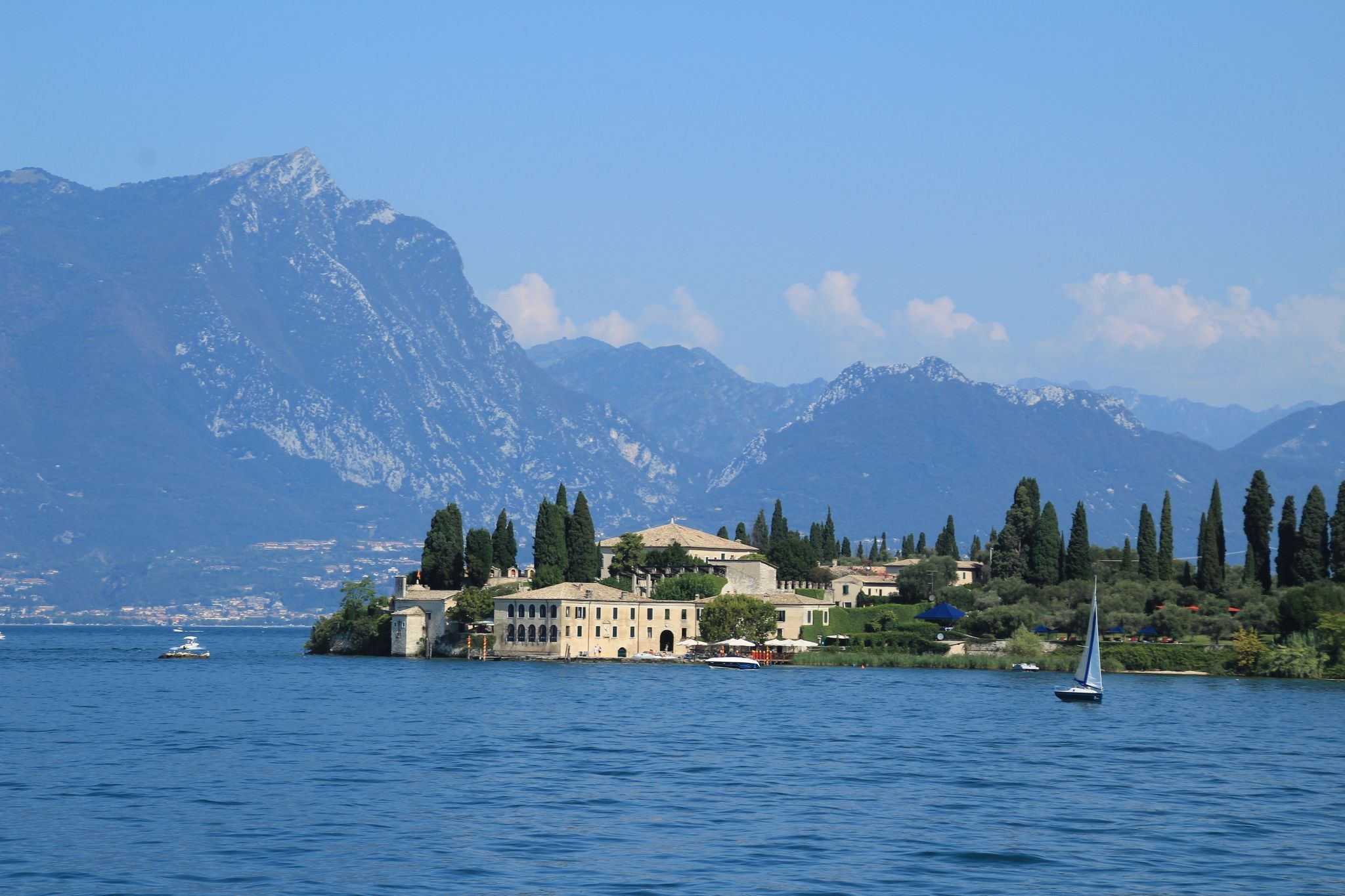Seltenes Naturereignis: Der Gardasee hat sich komplett erneuert