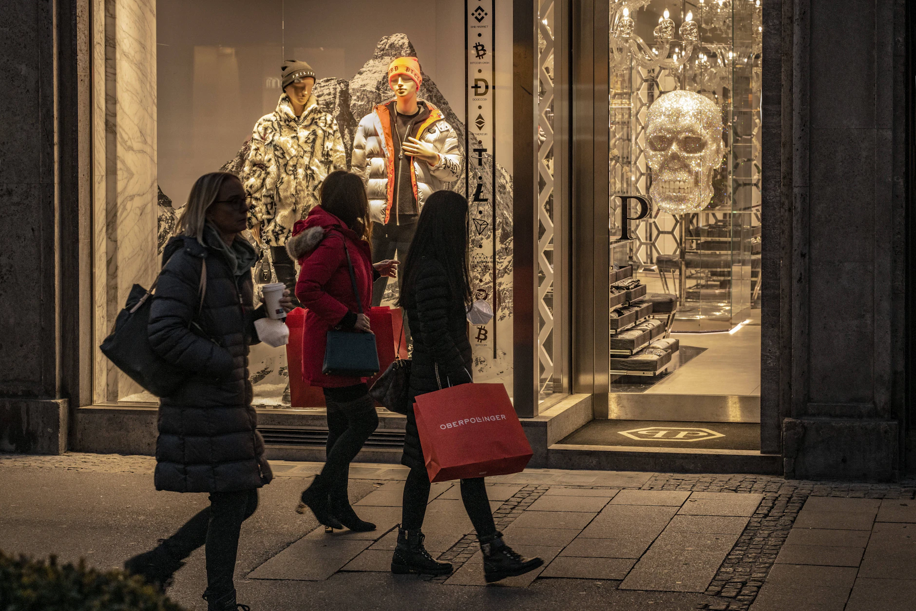 Theatinerstraße München, Schaufenster Philipp Plein