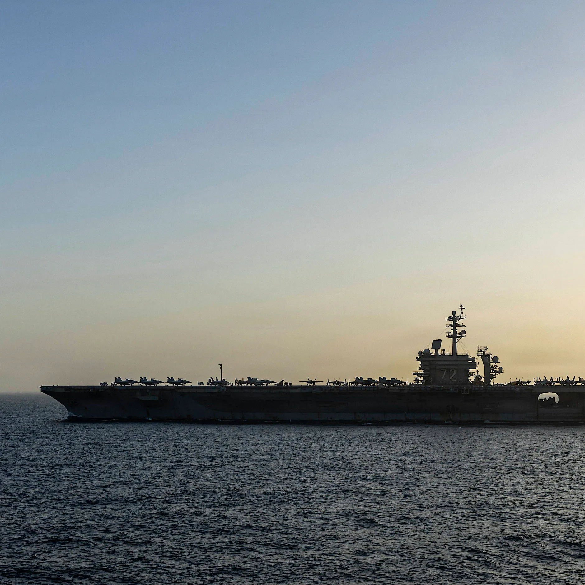 Vor Straße von Hormus: USA dementieren iranischen Bericht über Treffer auf Kriegsschiff