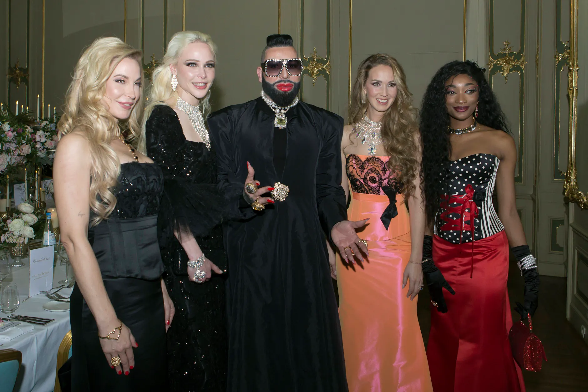 Harald Glööckler mit vier Models beim „My Style Rocks“-Dinner