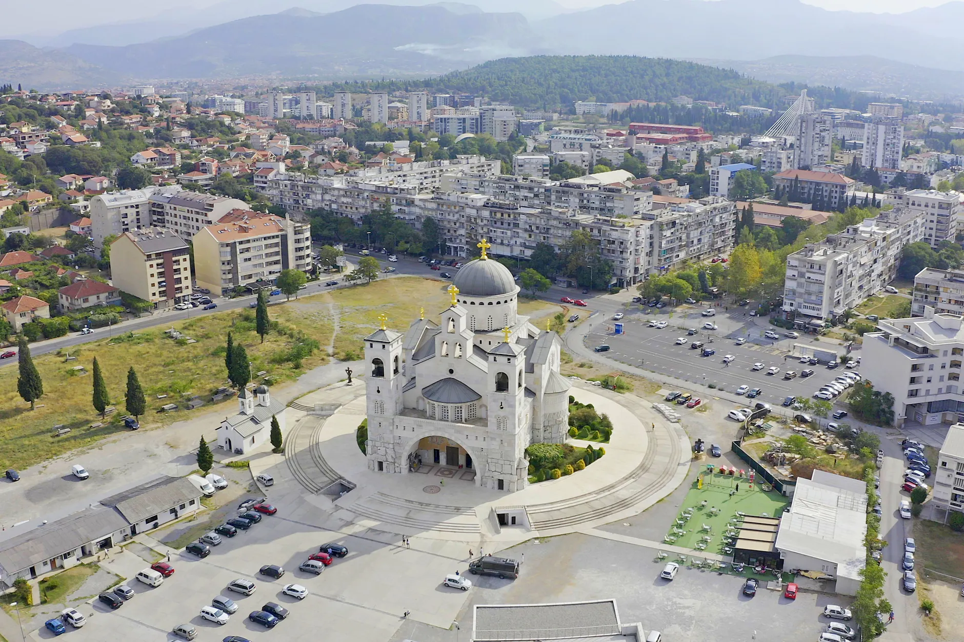 Podgorice, die Hauptstadt von Montenegro. Hier wird schon seit Jahrzehnten der Euro genutzt.
