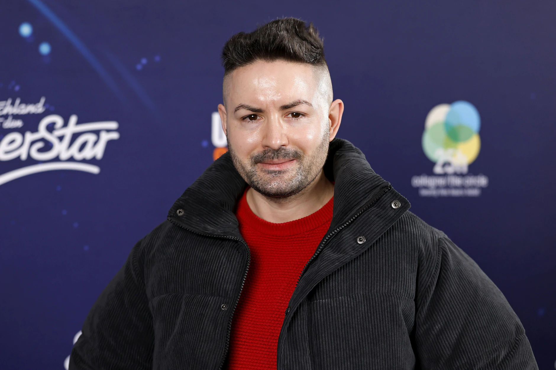 Menderes nahm insgesamt 19-mal an „Deutschland sucht den Superstar“ teil.