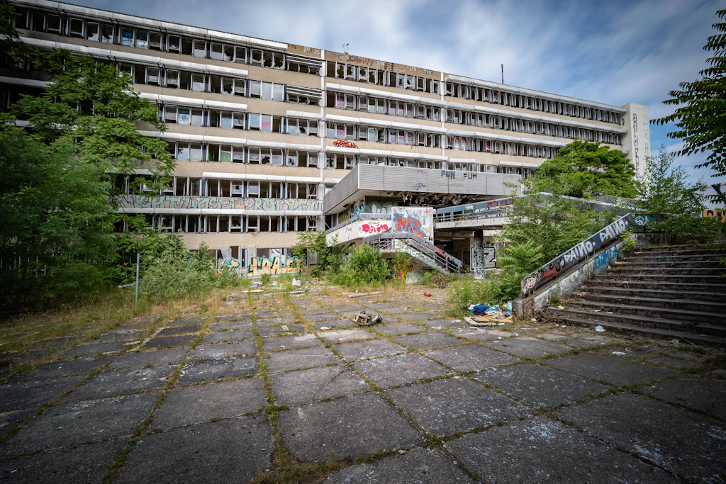 Geheime Honecker-Klinik: Regierungskrankenhaus der DDR vor dem Verkauf?