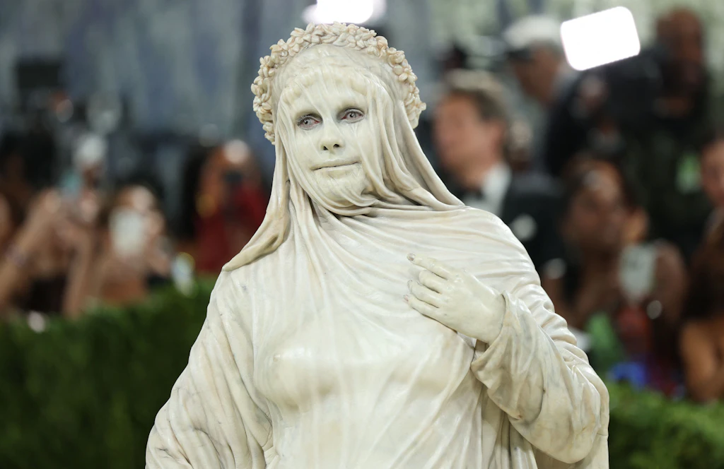 Heidi Klum schockt auf Met Gala: Dieser Look ist purer Wahnsinn!