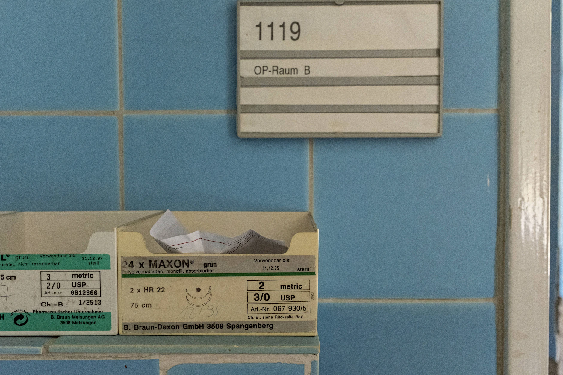 Ein OP-Raum im Medizin-Komplex in Berlin-Buch. DDR-Regierungskrankenhaus und Stasi-Krankenhaus bilden den geheimsten medizinischen Komplex der DDR.
