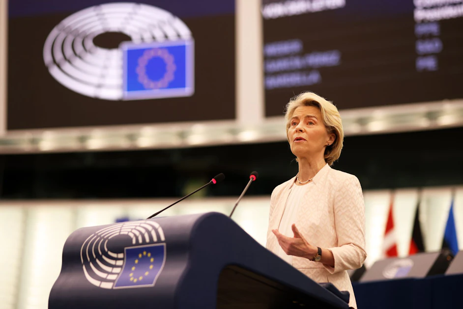 Kick-off to the reorganization of the digital public sphere: Party exodus ...