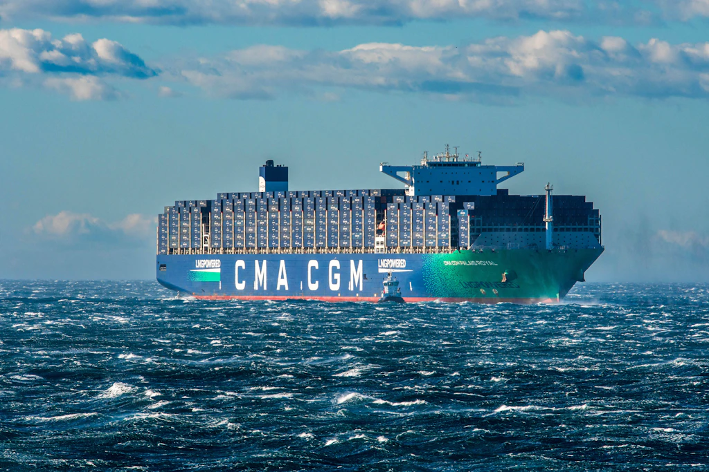 Containerschiff in Straße von Hormus attackiert – mehrere Verletzte