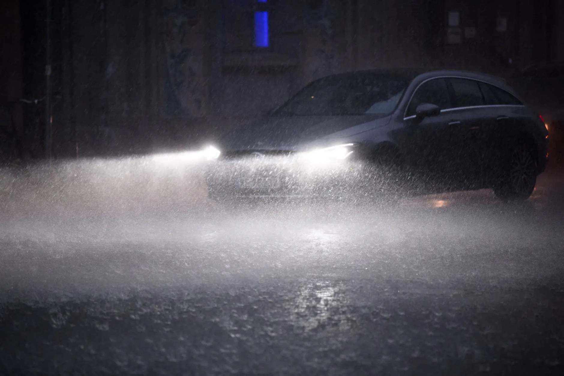 Das Regenwetter wird einige Regionen in Deutschland in den kommenden Tagen hart treffen. Laut Wetter-Expertin Kathy Schrey kommt ordentlich was vom Himmel.