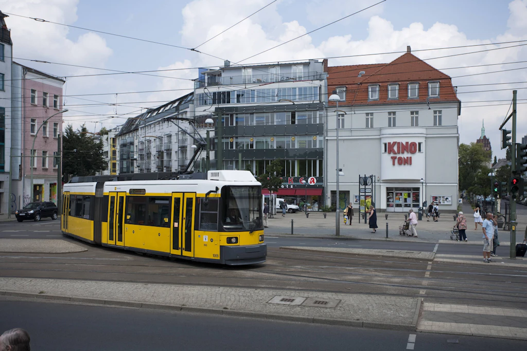 Berlin-Weißensee: Kind bei Straßenbahn-Unfall lebensbedrohlich verletzt