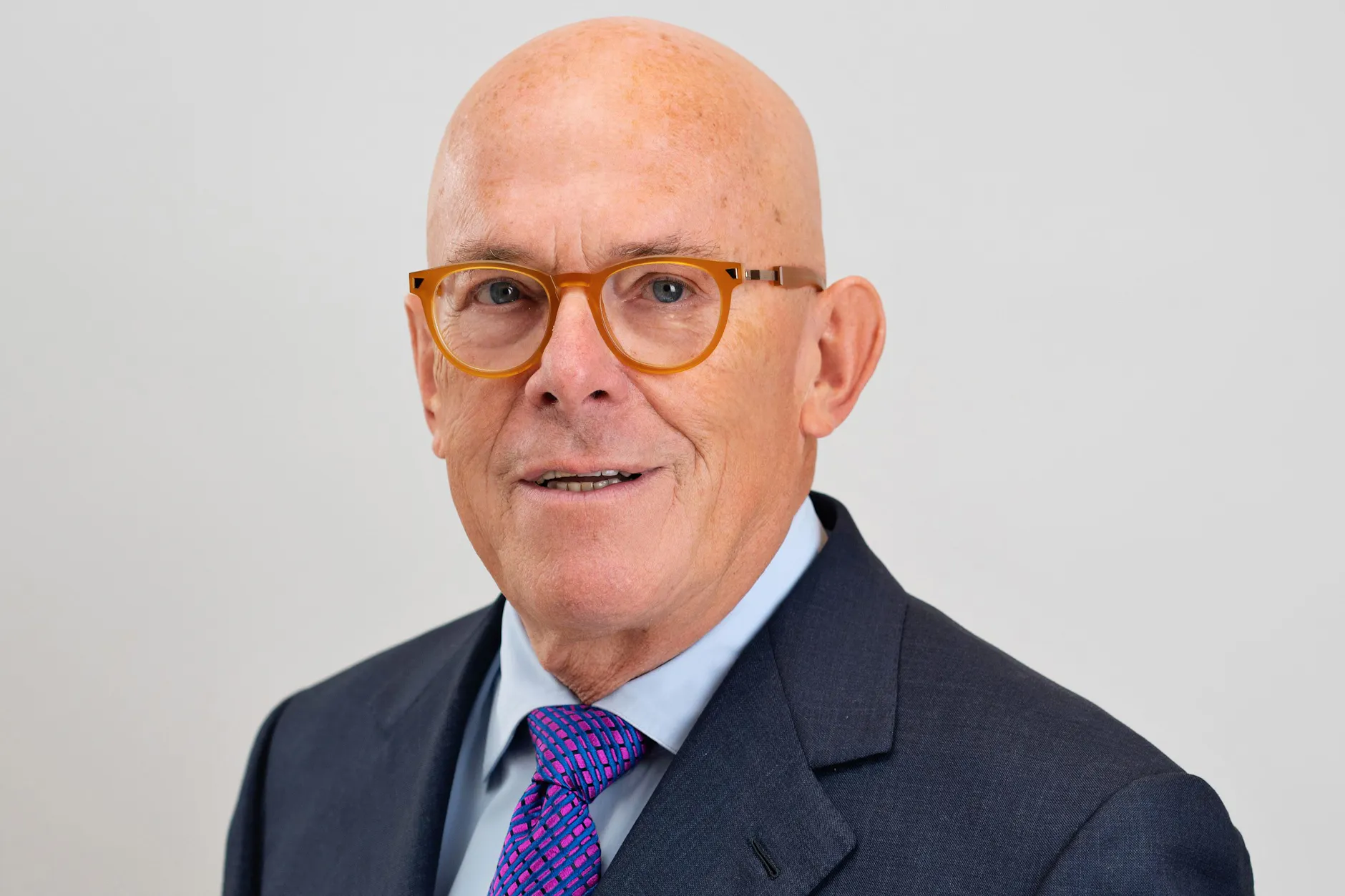 Thomas Greiner, Präsident des Arbeitsgeberverbands Pflege, sieht trotz aller Kosten für einen Heimplatz Vorteile im Osten.