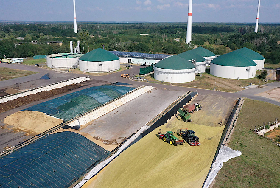 Betreiber von Biogasanlagen fürchten die Folgen der geplanten Novellen des Energiewirtschaftsgesetzes.