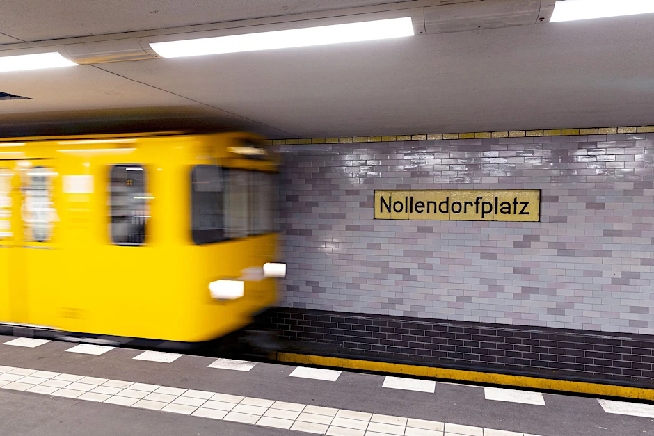 Die Bauarbeiten am U-Bahnhof Nollendorfplatz sind abgeschlossen. Ab Montag fahren die U-Bahnen wieder regulär.