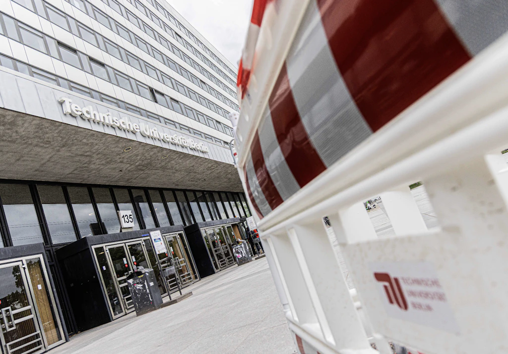 Investitionsstau in Berlin: TU-Hauptgebäude gesperrt, Philharmonie plant Milliardenprojekt